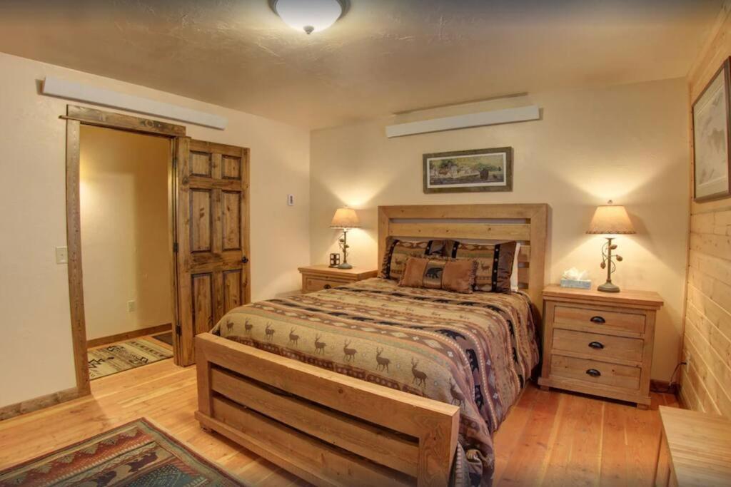 Fox Den Lodge 西黄石 外观 照片